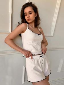 Women's Solid Lace Trim Cami Top & Lettuce Trim Shorts Pyjama Two-Piece Set, Casual Comfy Bow Front Spaghetti Strap Camisole & Shorts PJ Set, Ladies Summer Sleepwear, Womenswear