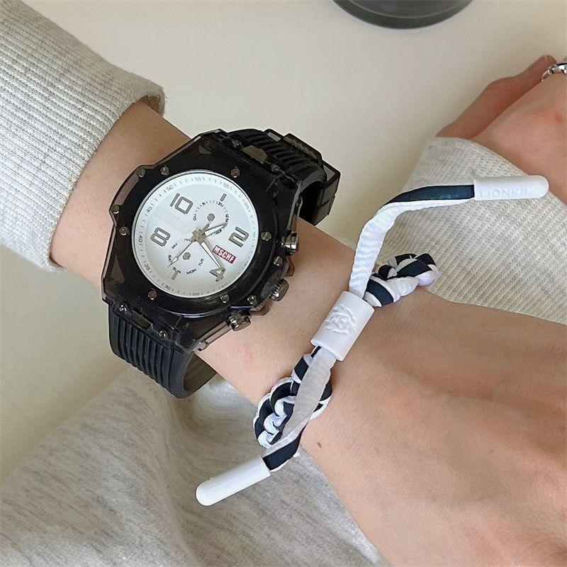 Product Introduction of Fashionable High-end Men's WatchINS Millennium Style Niche Watch Trendy Male Student Good-looking Cool Junior and Middle School Students Retro Personalized Quartz Women's Watch 0