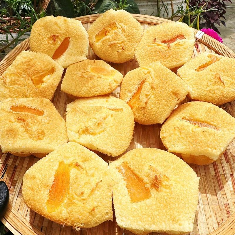 35 bánh bông lan vị trứng muối chà bông (nướng than truyền thống Ăn Vặt)