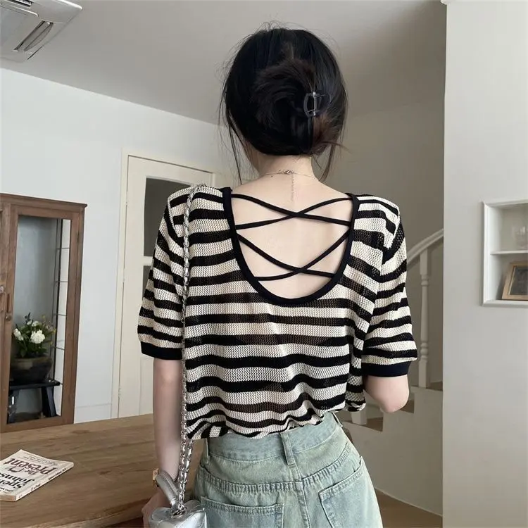 Summer  new hollow T-shirt short sleeved women's thin knitted sweater short top