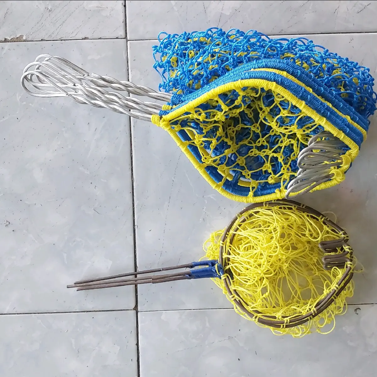 orok-orok/sesek/jaring mangga