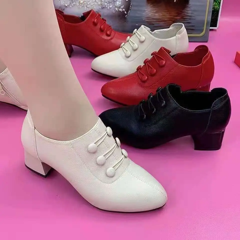 Bốt Gót Trung Bình Giày Cao Gót Trung Niên Cho Nữ, Giày Cho Mẹ, Thời Trang, Đế Mềm, Dễ Phối Đồ, Thích Hợp Cho Mùa Lò Xo Và Mùa Thu, Hàng Mới Về Năm 2024, Hình Ảnh