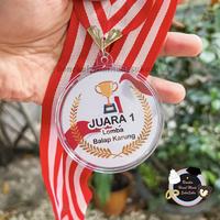 Gambar Medali Lomba 17 Agustus Spesial HUT RI Kemerdekaan Indonesia Hadiah Lomba Kejuaraan dan Penghargaan - Merah-Putih, Bubble Wrap Saja dari Bonekahandmadesukasuka Kab. Sukoharjo 4 Tokopedia