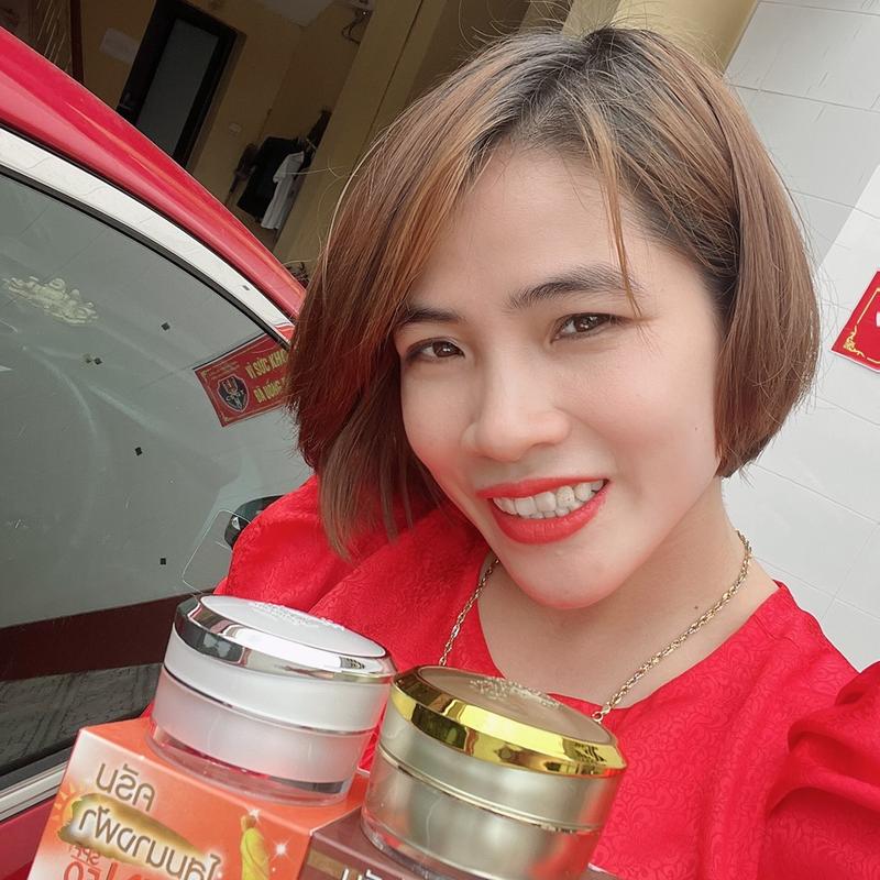 Bộ kem sâm  gensing thái Lan dùng cho da nám, tàn nhang ( kem ngày + kem đêm) Nữ Làm Đẹp Da Chăm Sóc Da Kem Face Massage 6