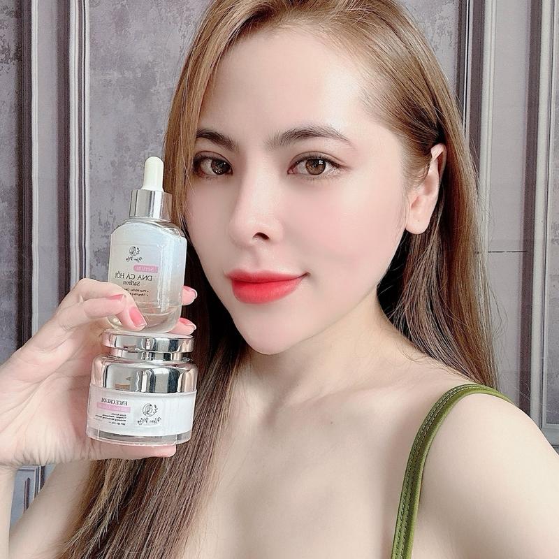 Kem Face _ Serum Mờ Nám Dưỡng Trắng Căng Bóng Da SPF 45+++ - Skincare Massage Son nam phuc Niacinamide facex3 colagen duong serum  dưỡng kem  trị kem  face kem  face tất cả các loại da tea tree tinh chất kemnammommy care kem ekseption