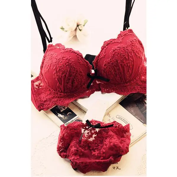 [A/B cup]New 2014 autumn-summer brassiere seamless underwear white lingerie embroidery intim sexy costumes sleepwear bra set