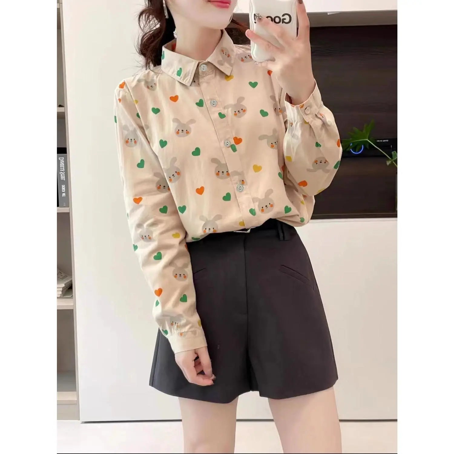 Áo Sơ Mi 100% Cotton, Dành Cho Nữ, Mùa Xuân Và Mùa Thu, In Hình Thỏ Tình Yêu, Dáng Rộng Vừa Vặn, Áo Độc Đáo Thiết Kế Xếp Ly, Áo Dễ Phối Đồ, Phong Cách Hồng Kông, 2024 Top Women Shirt Cổ Tròn