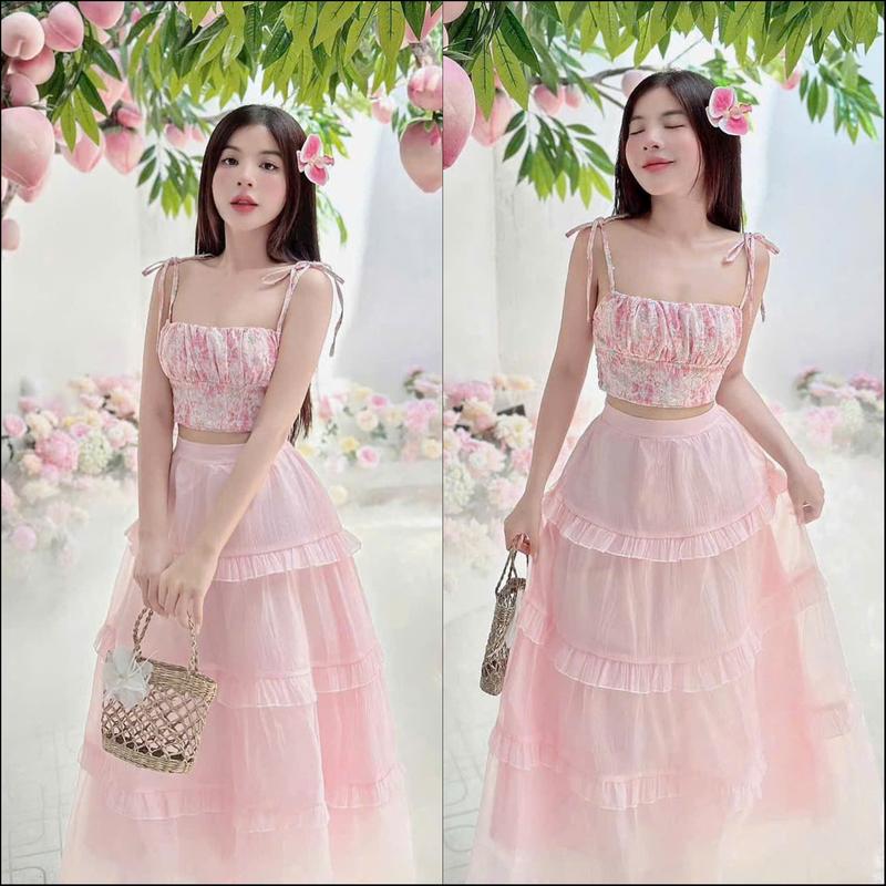 Sét váy bèo 4 tầng có lót phối áo 2 dây in hoa duyên dáng quyến rũ nữ tính dịu dàng phù hợp với mọi phong cách 1