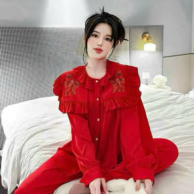 Set lụa bánh bèo thêu hoa siêu xinh hàng QCCC !