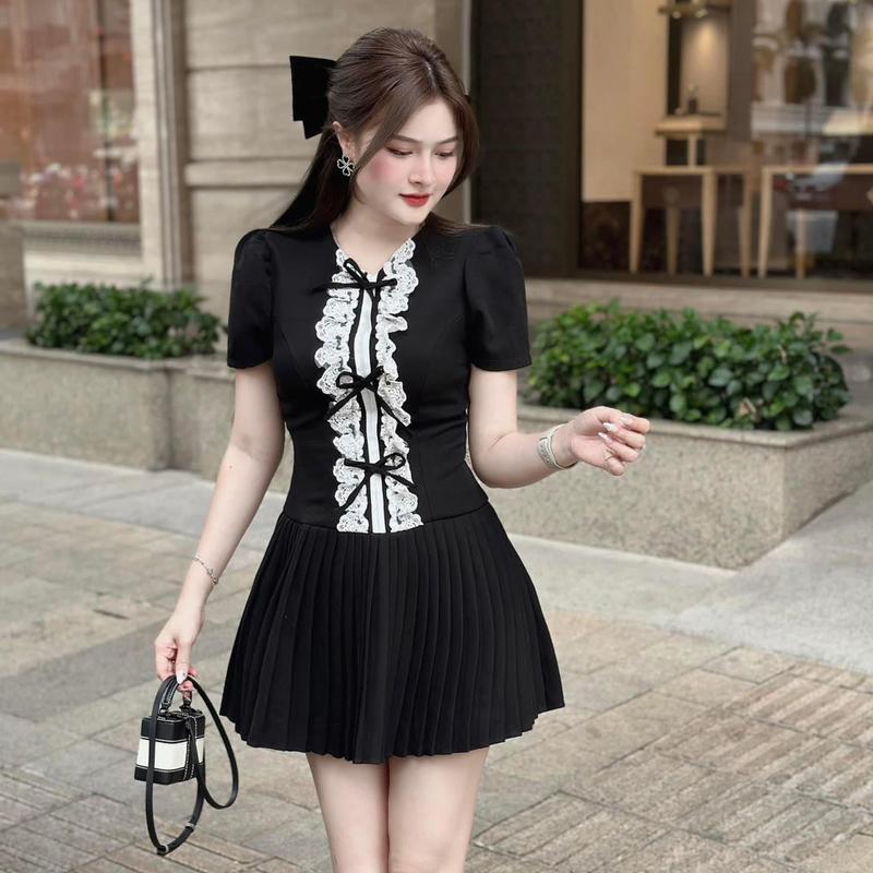 Váy tuyết mưa xếp li phối trước kèm nơ dáng ôm xinh lắm Nữ Women Kem Dress Màu Đen 2