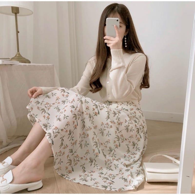 KONVEKSI.ID - Floral Skirt / Rok Motif Bunga Daily outfit Korean Style / Lily Floral Vintage Skirt / Rok Wanita Motif Bunga Flowy Skirt Panjang 4