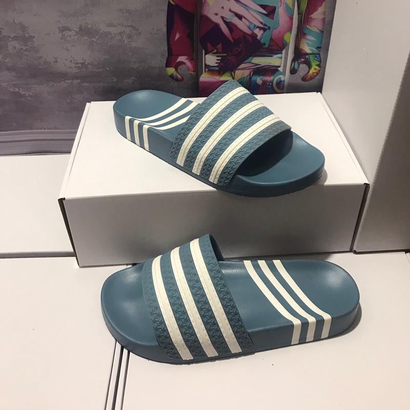 Dép quai ngang dép thời tranh hè 2023 hottrend phong cách! DéP Dép Lê dép dg Slipper Nam Slipper Nam posee original