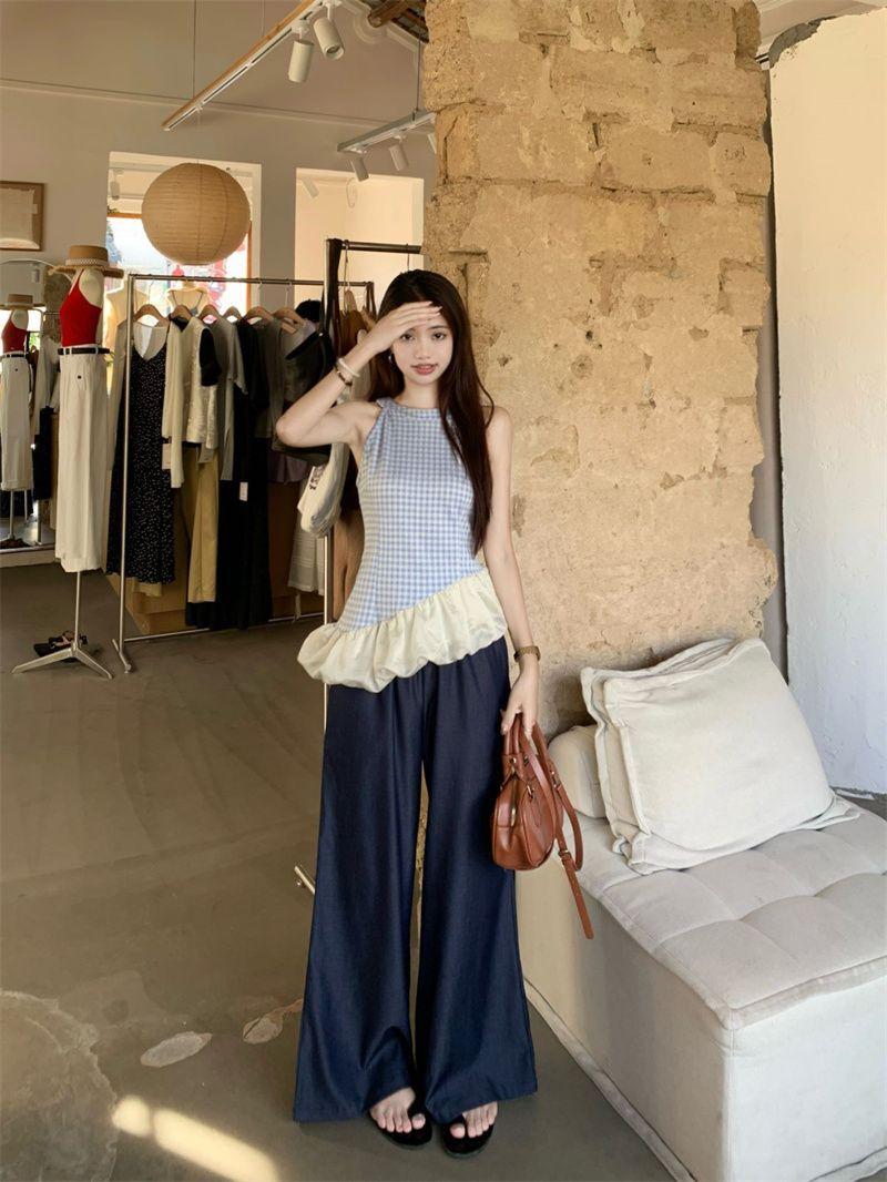 Product Introduction of Áo Vest Cổ Yếm Kẻ Sọc, Hàng Mới Về Mùa Hè, Thiết Kế Sang Trọng, Không Tay, Khâu, Dây Đeo Spaghetti Bất Đối Xứng Phong Cách Cô Gái Nóng Bỏng, Áo Trên 16