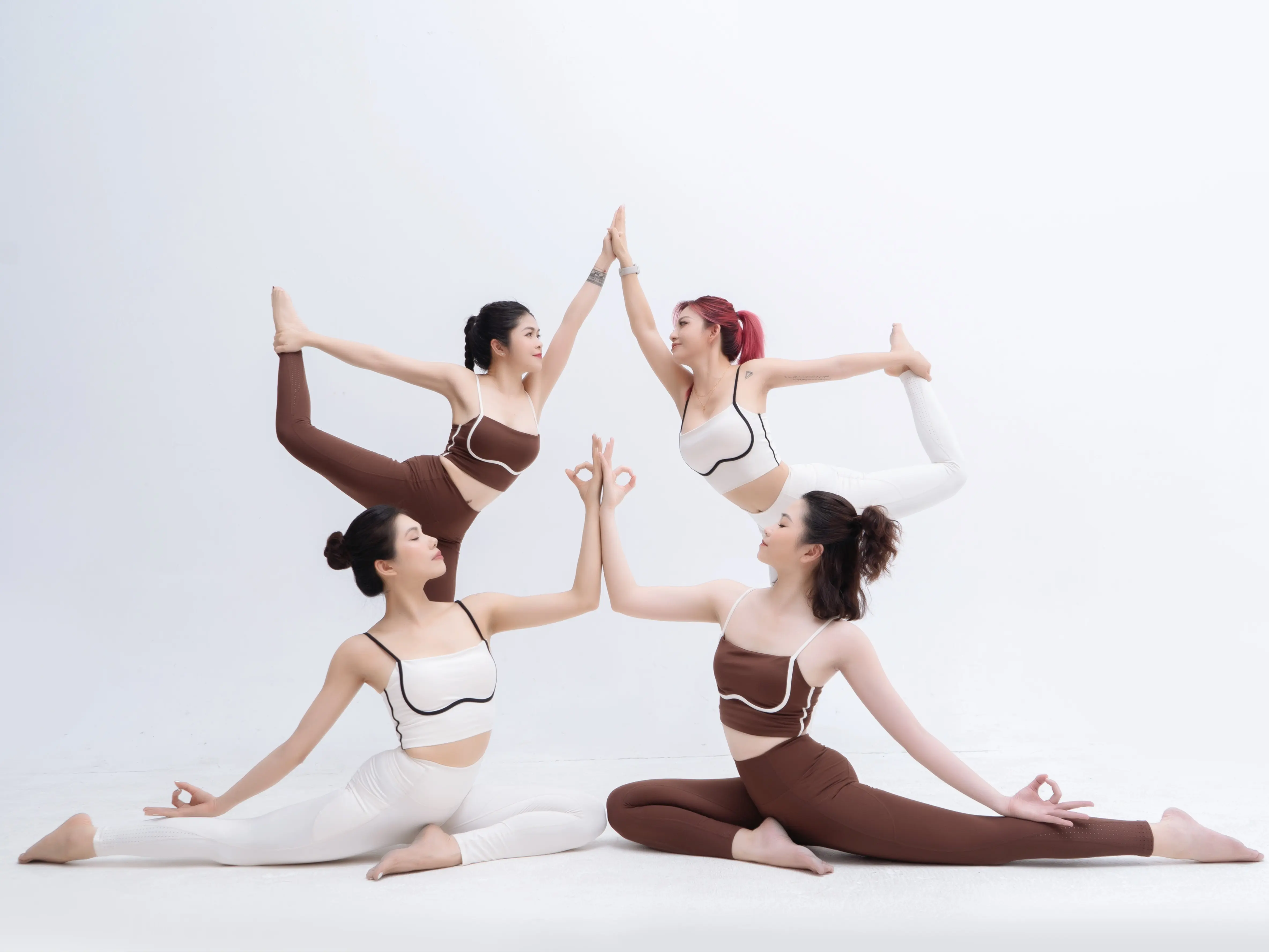 Set đồ tập gym, yoga, pilates mút đúc cao cấp BN0069 Chạy Bộ Top Sport