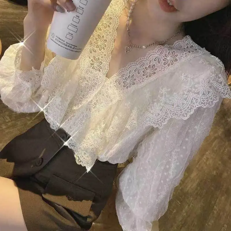 Áo Sơ Mi Ren Cổ Chữ V Cổ Điển Có Khâu Xù Cho Nữ, Áo Sơ Mi Dáng Rộng Thiết Kế Đẹp, Áo Sơ Mi Dài Tay Linh Hoạt Năng Cho Mùa Thu, Quần Áo Mùa Thu Thun Shirt Top Women 1
