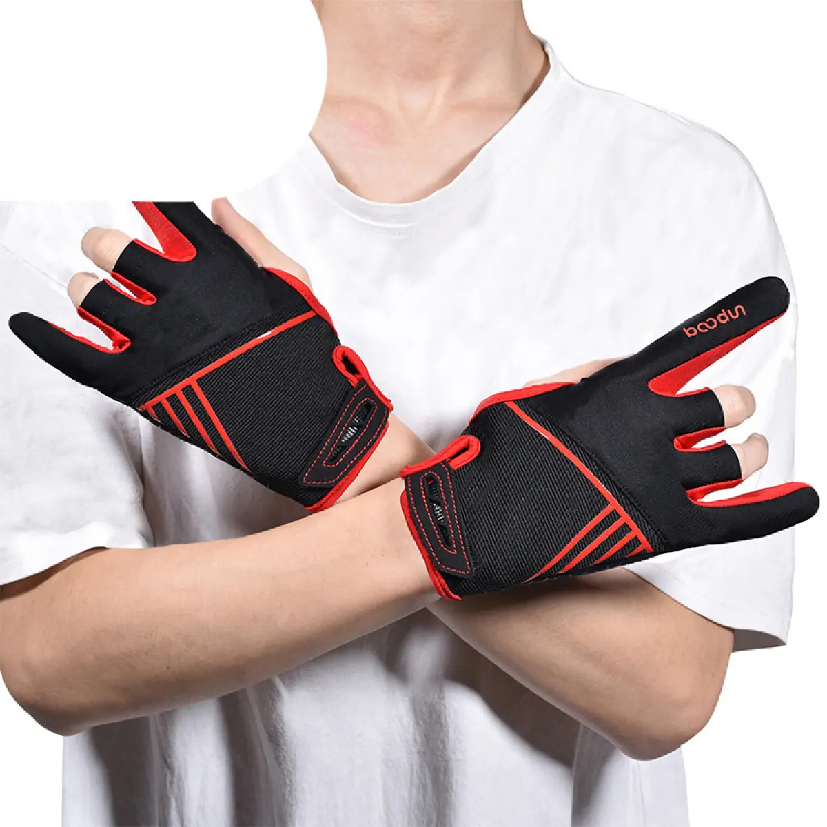 New Casual Sports Bowling Gloves Fingerless Breathable Type Fitness Sports Gloves