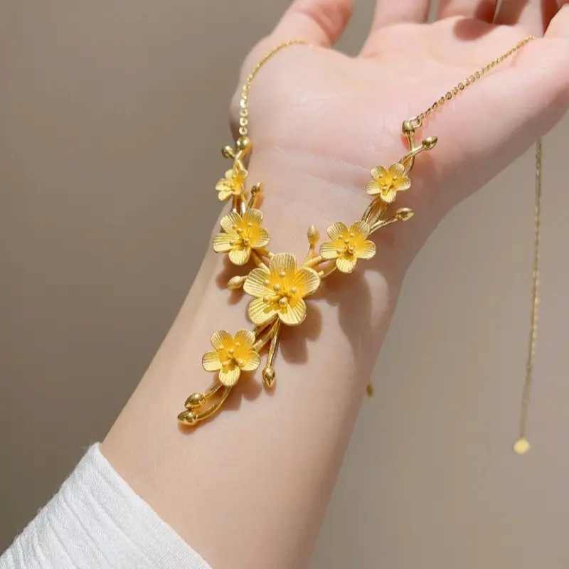 Flower-like Brocade Necklace Women's Golden Exquisite  Wedding Temperament Entry Lux All-Match Clavicle Chain jewellery set bracelet sthat necklace om necklace tamil name astral necklace tennis bracelet polo chain flying  tiger far east  rudraksha  mala