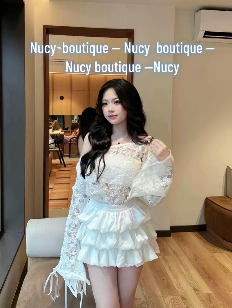 Product Introduction of ￼Set áo ren tay cách điệu kèm chân váy tay bồng siêu xinh ( kèm quần bảo hộ và áo quây ) Nữ Kem Women Top Sen 2