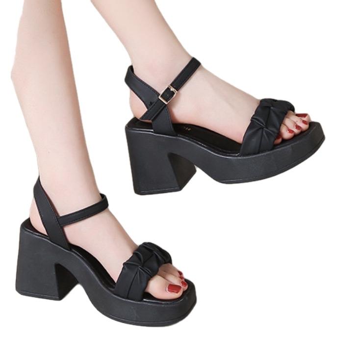 Giày Sandan quai ngang nhíu da mềm đế PU cao 8cm Shoes DéP