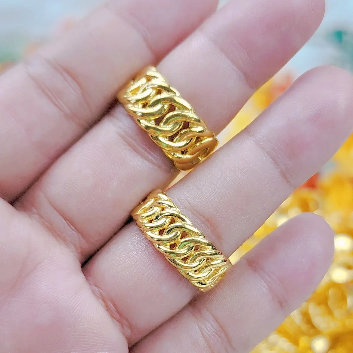 Nhẫn Mẫu Khoen Lặt 5 Chỉ , 1 Lượng Đồng Vàng Màu 24