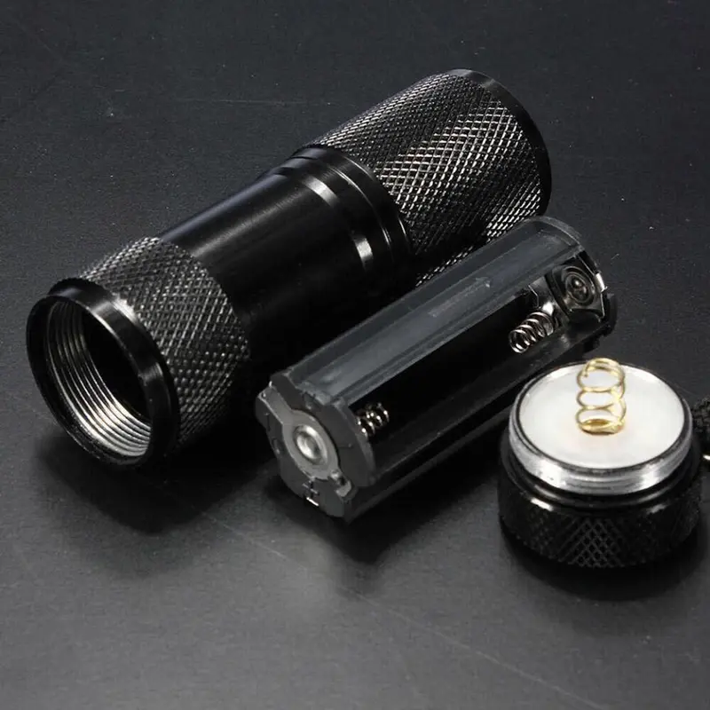 Đèn soi tiền giả, đèn LED UV 9 bóng, đèn soi giấy tờ, cà vẹt, bằng lái xe, vé số, sấy keo [TẶNG KÈM PIN] Mobile 7