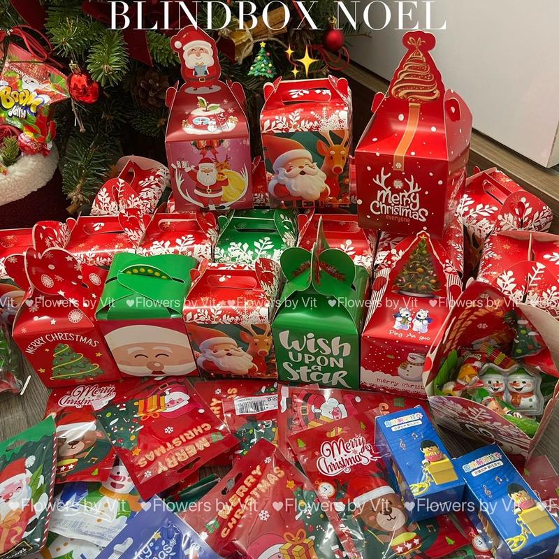 Blindbox Noel - hộp quà Noel gồm bánh kẹo ngẫu nhiên và túi mù dành tặng bạn bè kt 8x13cm KHÁCH TỰ GẬP HỘP