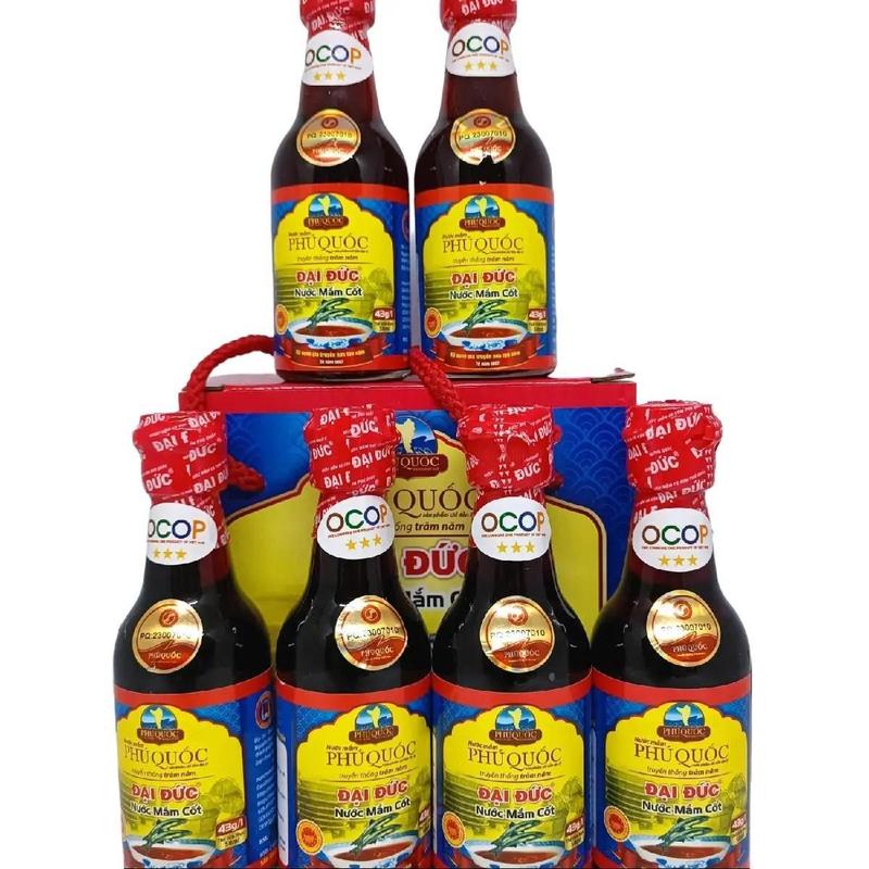 Nước mắm cốt 43° đạm 6 chai thủy tinh tổng 300ml , nguyên chất,dùng để chấm ăn sống, không có chất bảo quản, Nước Sốt Chua Cay , 5