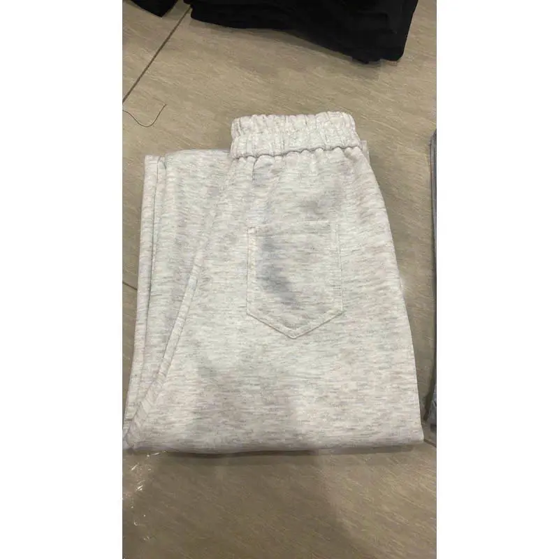 Quần nỉ 2Da dáng suông hottrend dày dặn, cạp chun, khóa kéo, có 2 túi trước, 2 túi sau Nữ Women Pants Đen | BigBuy360 - bigbuy360.vn Quần nỉ 2Da dáng suông hottrend dày dặn, cạp chun, khóa kéo, có 2 túi trước, 2 túi sau Nữ Women Pants Đen | BigBuy360 - bigbuy360.vn