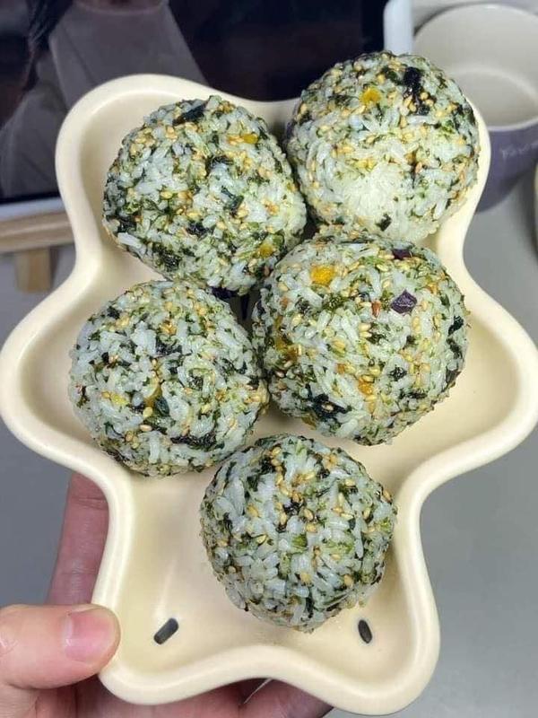 ( COMBO 2 TÚI ~ 500G) RONG BIỂN BIBIZAN TRỘN CƠM ĂN LIỀN SIÊU NGON ( 1 TÚI 250G) 6