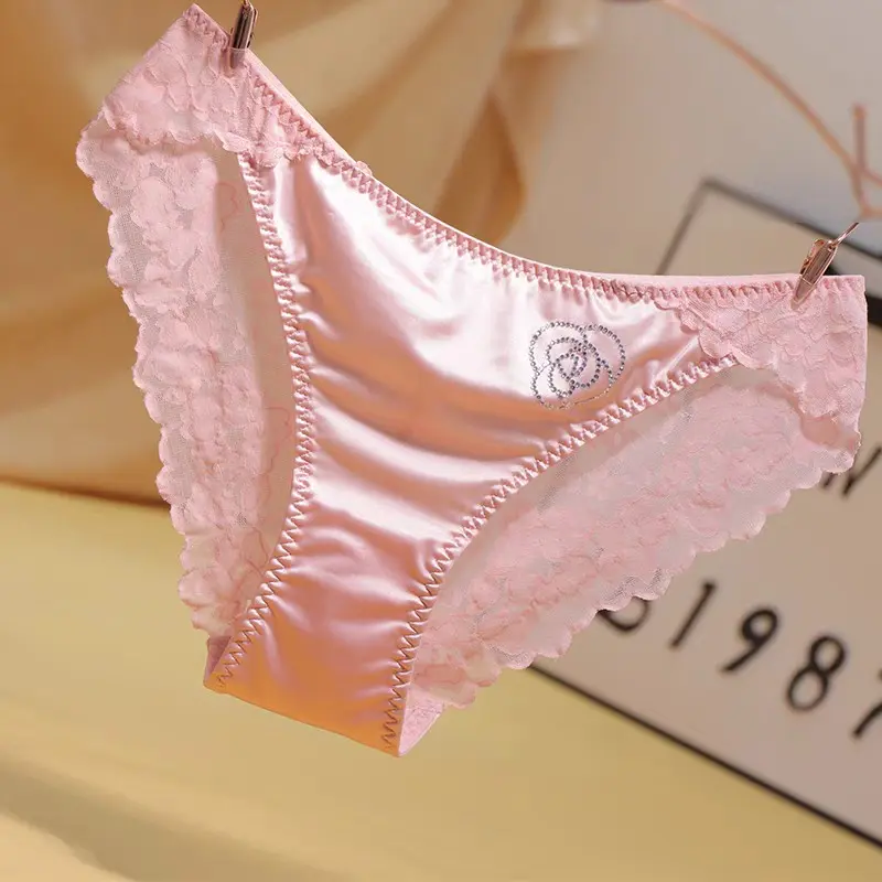 [HÀNG MỚI] QUẦN LÓT  Nữ   Thun LỤA SATIN KẾT HỢP LƯỚI THÊU HOA XUYÊN THẤU Voi Women Trắng