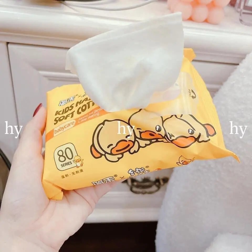 Sale Sale giấy ướt vịt vàng (thùng giấy)