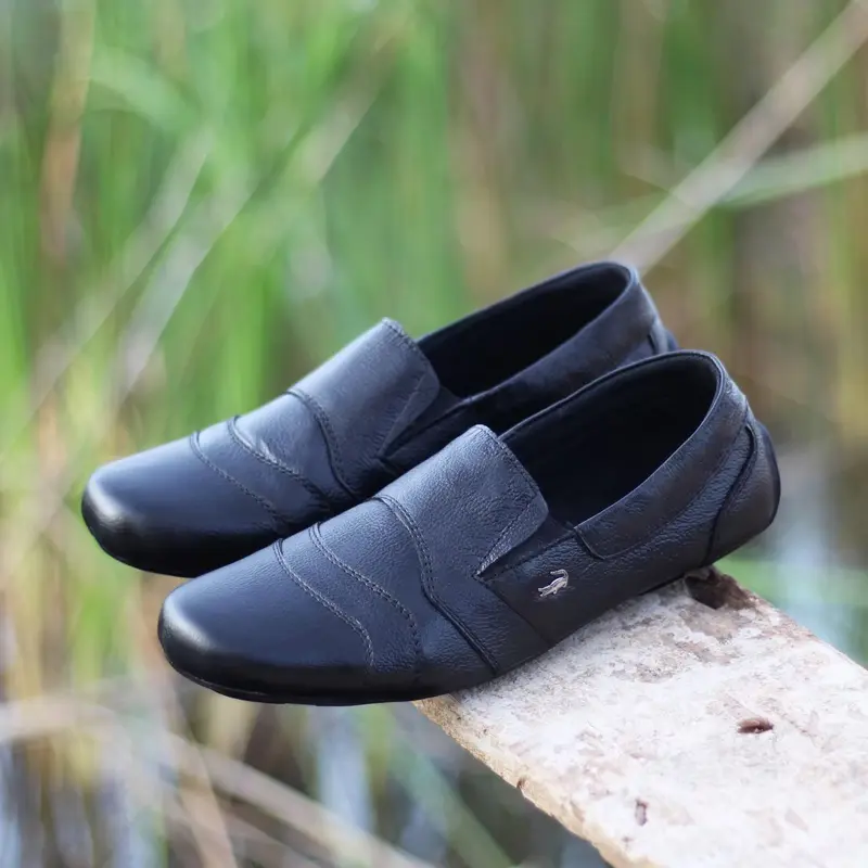 Sepatu Slip On Crocodile Kulitr Asli Pria Trendy Terbaru Termurah Kasual Black Coklat Hitam Flat Shoes 1