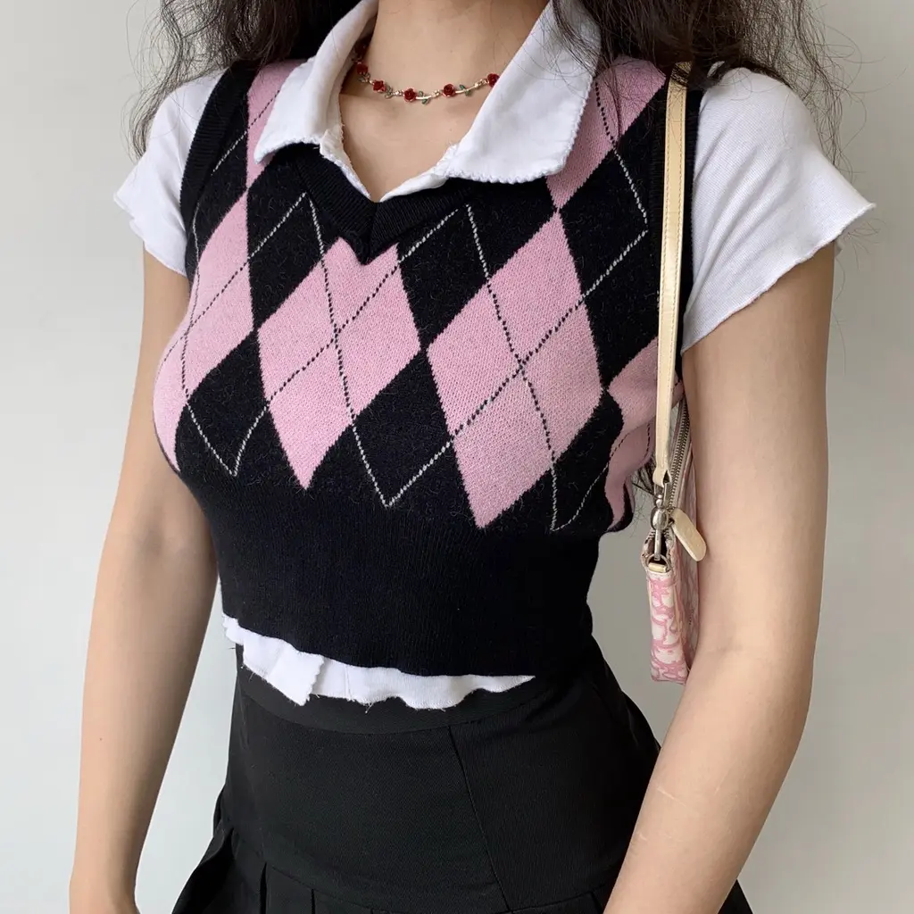 Aera Korean Diamond Plaid Knit Vest Crop Top Rompi Rajut Korea