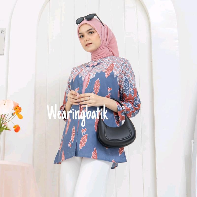 Blouse Mega Mendung - Baju Batik Wanita Kerja Blouse Motif Mega Mendung Warna soft 1