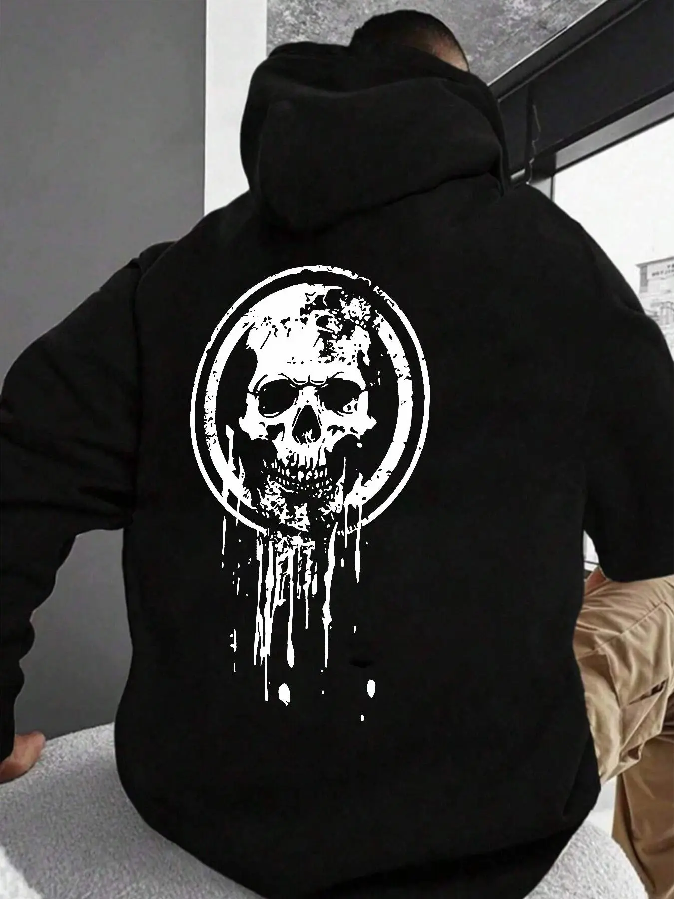 Men's Skull Print Drop Shoulder Hoodie, Fashion Casual Regular Fit Drawstring Pocket Hooded Sweatshirt for Daily Holiday Outdoor Wear, Men Clothes for Fall & Winter