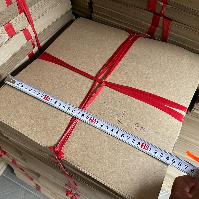 GIẤY LÓT LỒNG CHIM VUÔNG 34cm