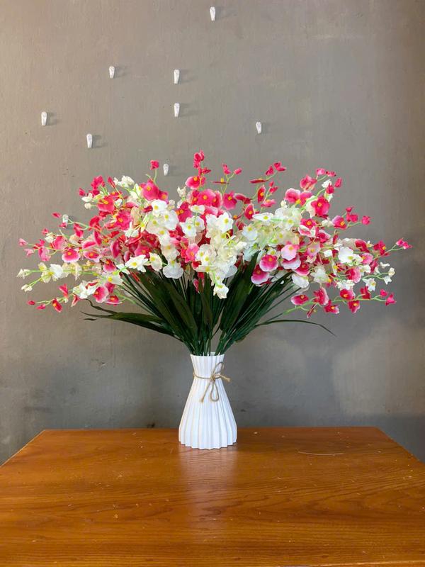 Combo 20 Cành Lan Vũ Nữ ( TẶNG 1 BÌNH NHỰA ), Cành Cao 60cm 1 Cành Gồm 3 Nhánh Hoa, 2 Lá, Trang Trí Decor Xinh