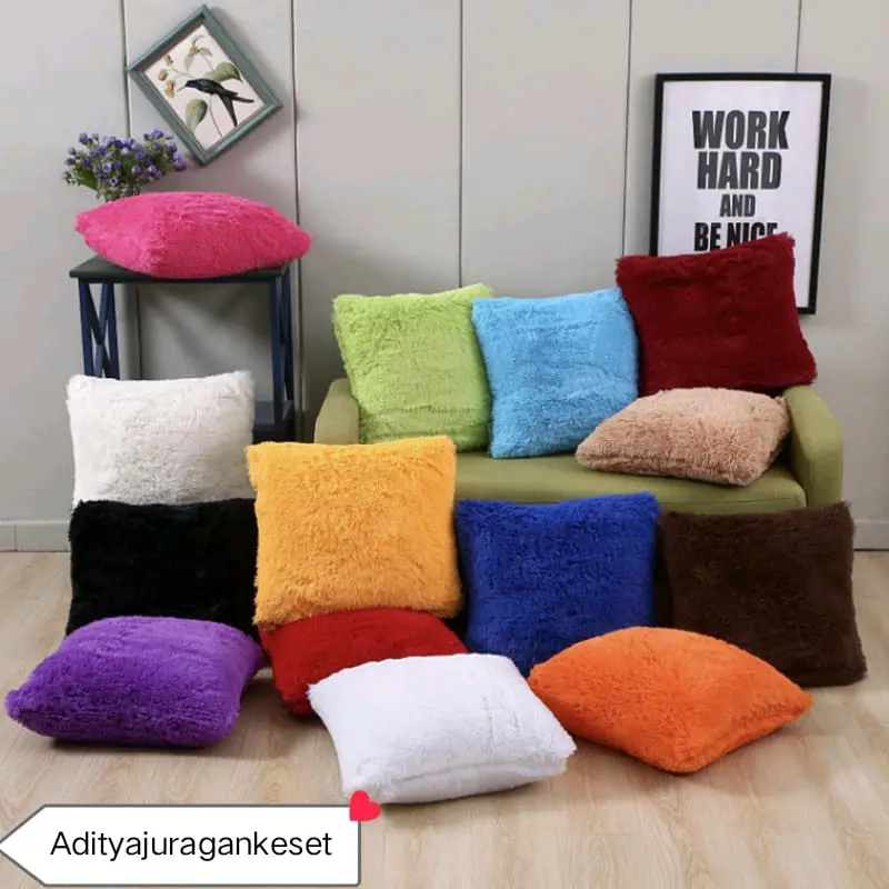 Sarung bantal sofa  SARUNG BANTAL KURSI BULU RASFUR kain resleting 40x40cm