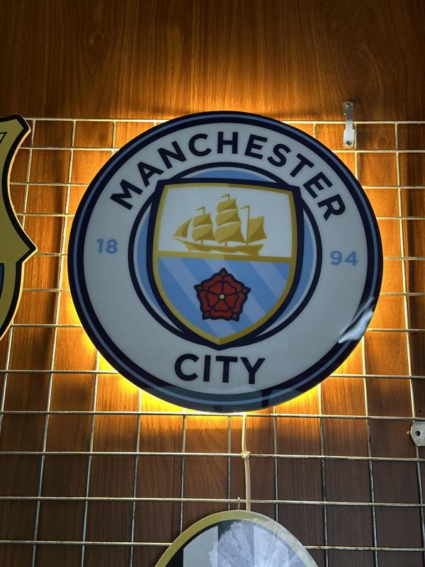  Tranh Logo CLB Bóng Đá Manchester City  Có Đèn Led   trang trí phòng khách phòng làm việc  phòng ngủ thay đèn ngủ 
