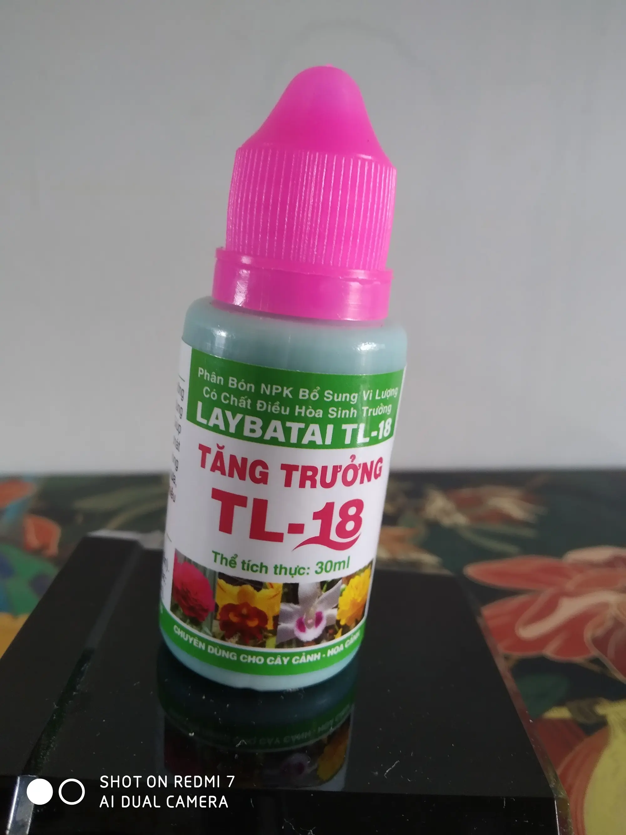 Phân bón NPK bổ sung vi lượng có chất điều hòa sinh trưởng LAYBATAI TL-18 - Chai 30 ml
