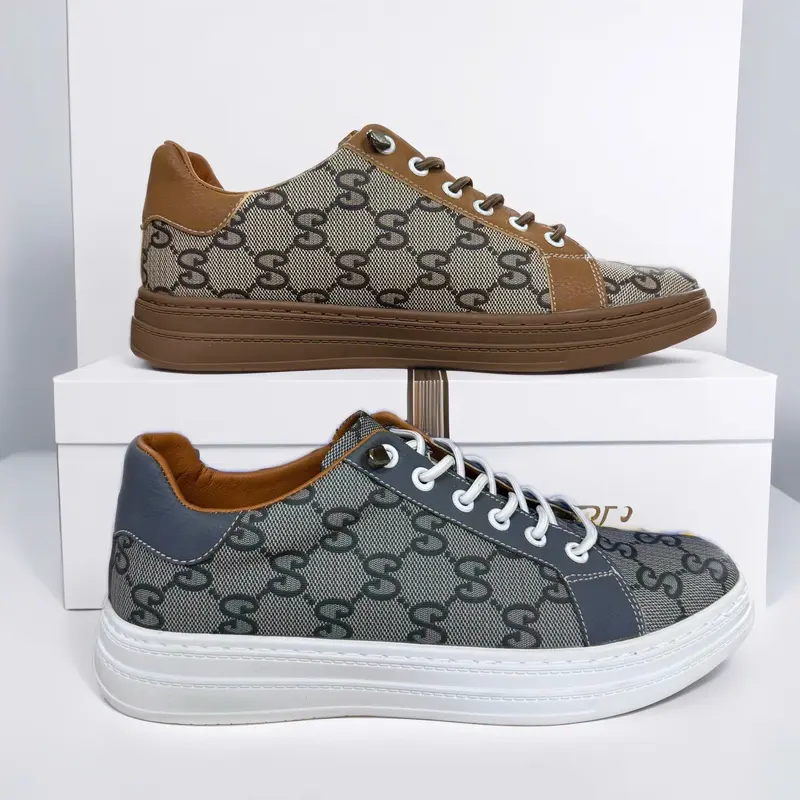 Giày thể thao nam - giày Sneaker nam cao cấp, chất liệu da Sít ( Microfiber ) loại 1, Phiên bản màu Nâu họa tiết và ghi họa tiết,  Đế Cao Su đúc Nguyên Khối cực kỳ êm chân, thoáng khí, dây thắt nút, Thích Hợp 4 Mùa Cao Su Caro Shoes Sneaker 0