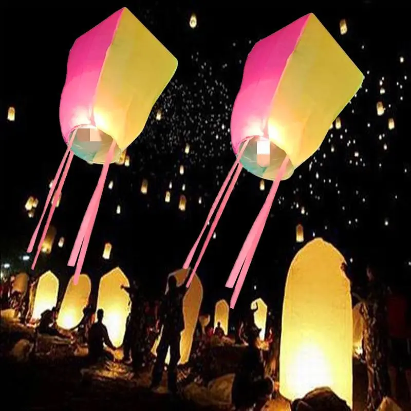 Đèn Lồng Kongming, Giấy Chống Cháy, Kích Thước Lớn, Đèn Lồng Ước Nguyện Đuôi Nổi Phong Cách Cổ Trang, Thích Hợp Để Chúc Phúc Cặp Đôi, Đèn Lồng Bầu Trời Người Nổi Tiếng Trên Internet Mới, Thiết Kế Trái Tim