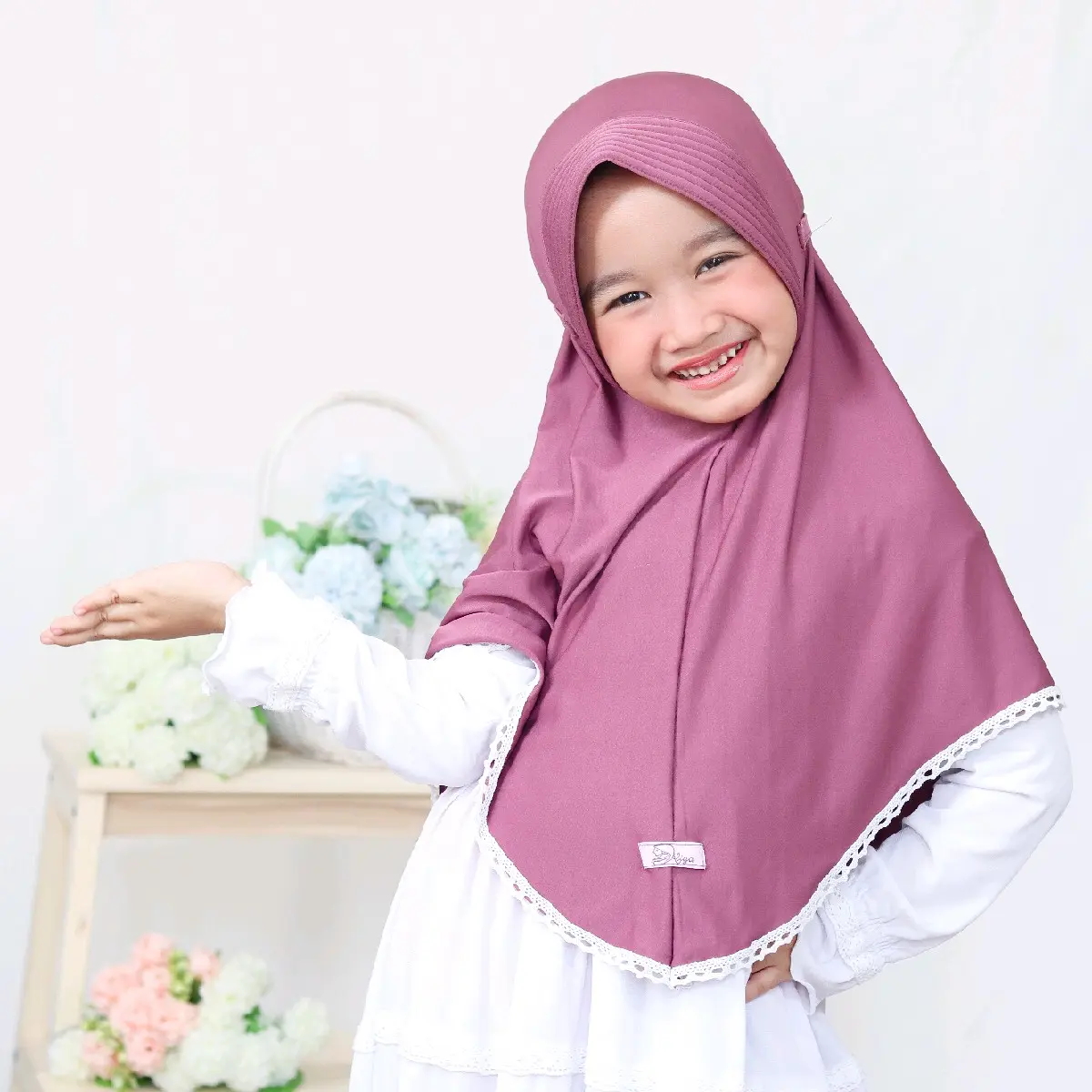 Hijab Anak Renda Terbaru
