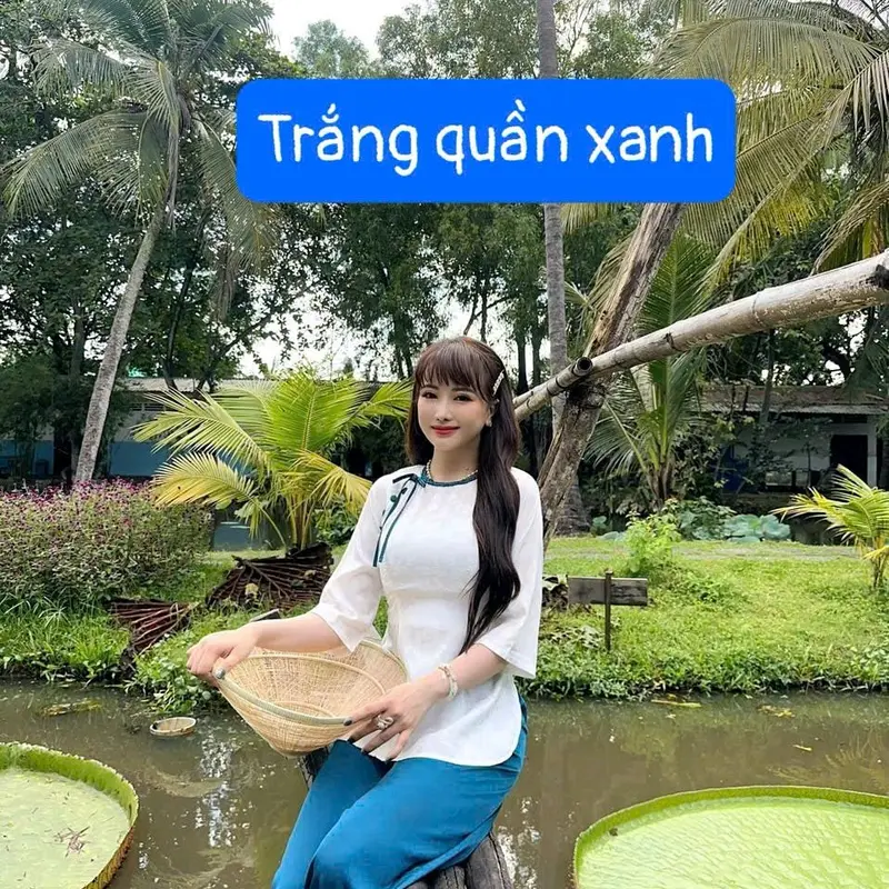 1sét  đồ lam GẤM  cổ tròn  tay lơ vạt bầu. quần  phổi. ( SANG SANG SHOP) Top Áo 7