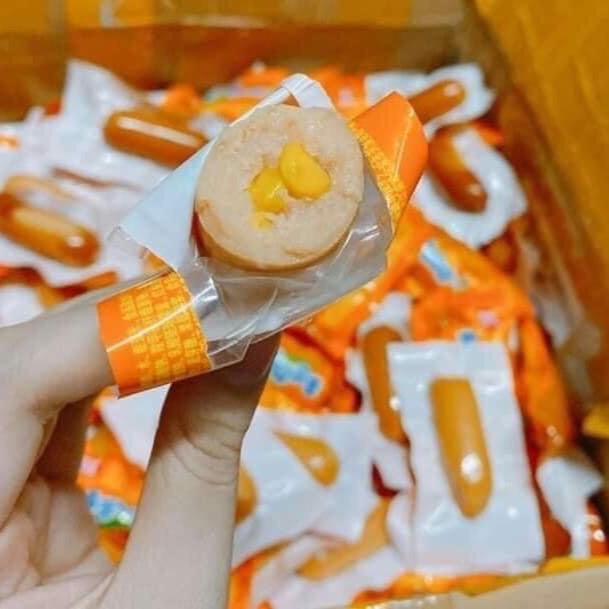 Xúc xích thùng 60 cái ( có ngọt và cay nhẹ )