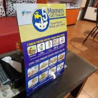 Gambar Poster 5 Momen Cuci Tangan untuk Rumah Tangga, Poster Cara Cuci Tangan dari Sahabat Sejasa Kab. Sleman 2 Tokopedia