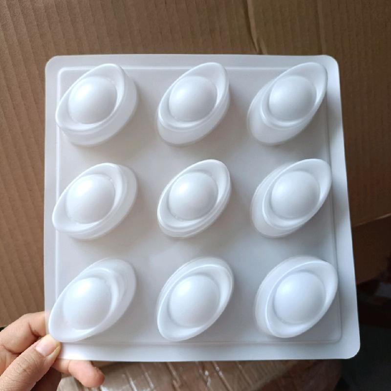Khuôn thỏi vàng vỉ 9, 18, 1,2,khuôn dùng làm thạch rau câu, khay đá chất liệu silicon, nhựa NHIENCAKE 3