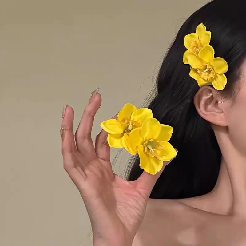 2025 Original [Spring Moves] Bright Yellow Twin Flower Hair Clip Sweet Cute Side Clip Hairpin