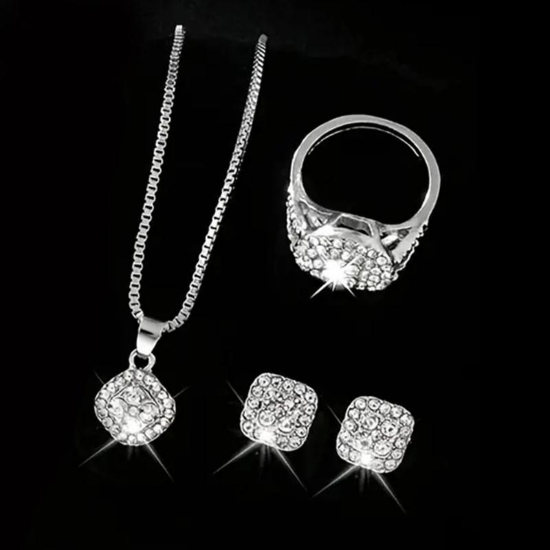 Product Introduction of Phụ Nữ Kim Cương Giả Vòng Cổ Bông Tai Bộ Trang Sức Sáng Bóng Thời Trang Thanh Lịch Sang Trọng | Gấu Pink 15