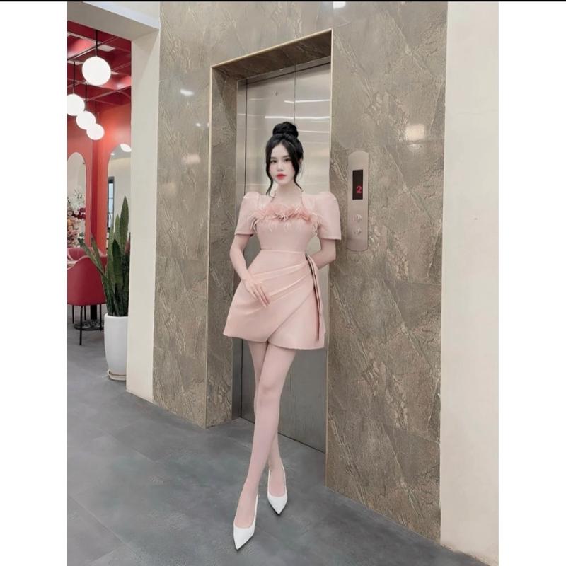 ￼Váy tiểu thư, Đầm Nữ Thiết Kế Dự Tiệc Tafta đính hoa lông vũ, chân váy vạt chéo xếp ly cực sang chảnh 1